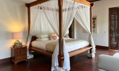 Villa Bukit Naga Bedroom with Wooden Floor | Gianyar, Bali