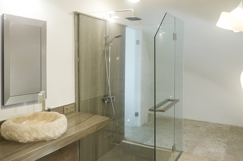 Villa Cloud Bathroom with Shower Enclosure | Tabanan, Bali