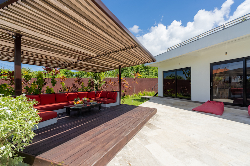 Villa Doretanh Outdoor Seating Area | Ungasan, Bali