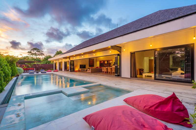 Villa Doretanh Pool Area | Ungasan, Bali