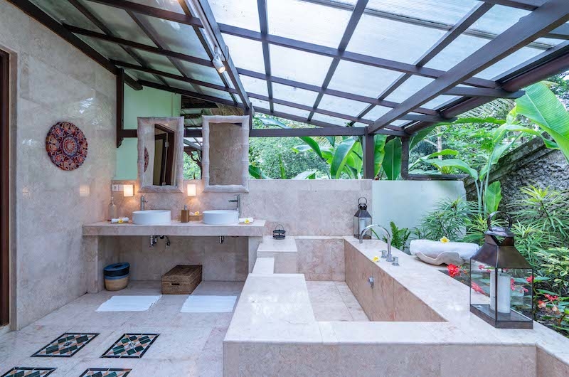 Villa Sasih Karo Bathtub with Garden View | Ubud, Bali