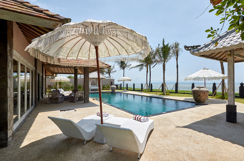 Villa Sunrise Sun Loungers | Gianyar, Bali