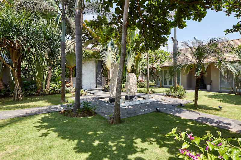 Villa Sunrise Tropical Garden with Pathway | Gianyar, Bali