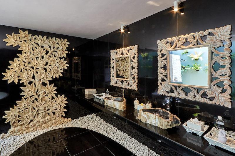 Villa Sunrise Bathroom Counter and Basin | Gianyar, Bali