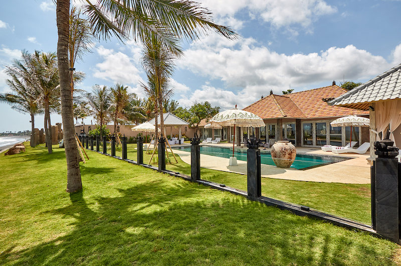 Villa Sunrise Outdoor Area | Gianyar, Bali