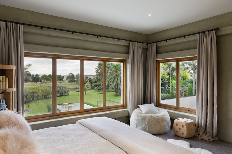 Ataahua Lodge Spacious Bedroom | Whakamarama, Bay of Plenty