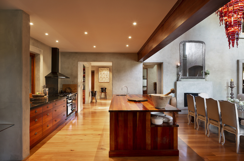 Ataahua Lodge Kitchen Equipment | Whakamarama, Bay of Plenty
