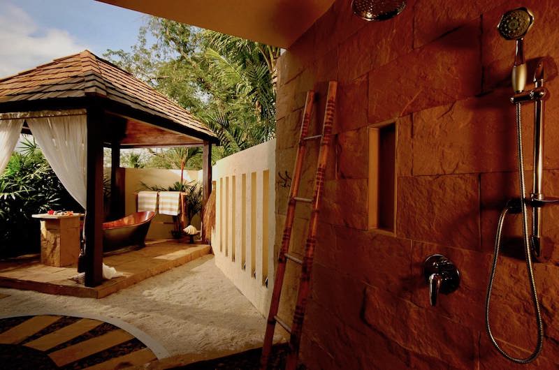 Tamarind Villas Exclusive Villa Outdoor Bathtub | Pattaya, Chonburi