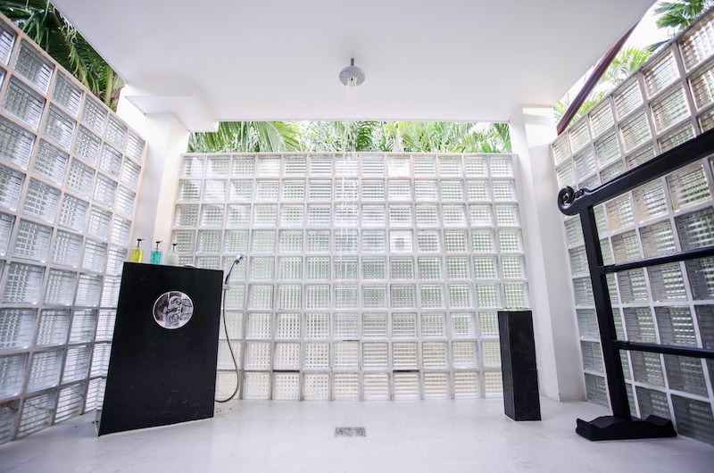 Tamarind Villas Exclusive Villa Shower Room | Pattaya, Chonburi
