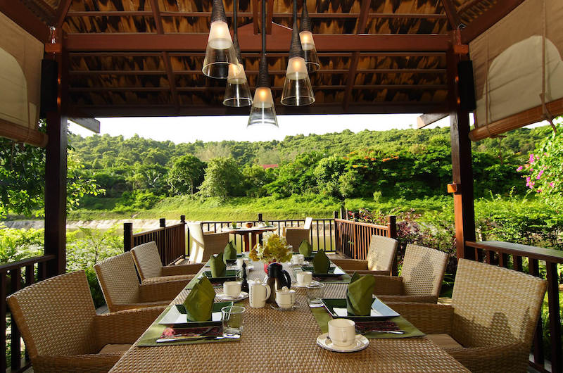 Tamarind Villas Exclusive Villa Dining Area | Pattaya, Chonburi