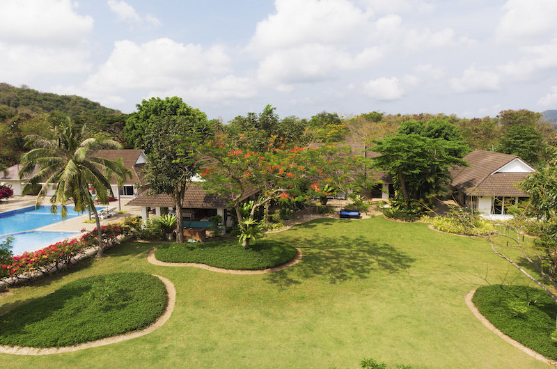 Tamarind Villas Lake Villa Garden Area | Pattaya, Chonburi