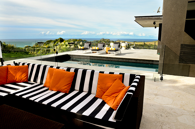 Whale Bay Estate Rooftop Lounge | Matapouri, Northland
