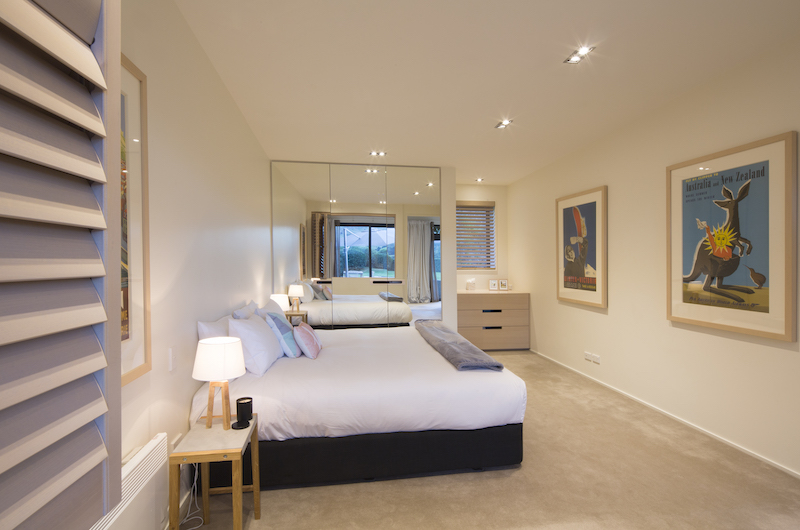 Alpine Retreat Bedroom with Lamps | Queenstown, Otago