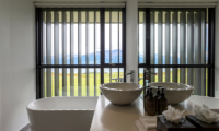 Jack’s Point Lake House Bathtub | Queenstown, Otago
