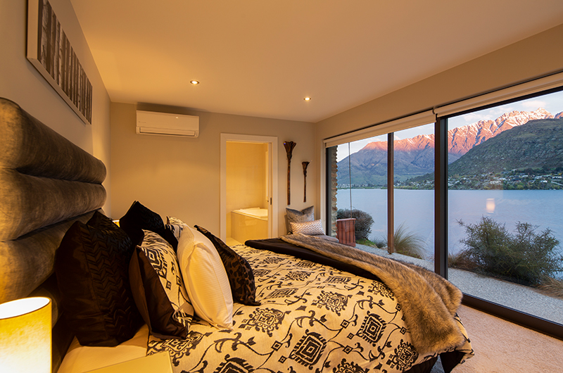 Kohanga Luxury Lakeside Villa Master Bedroom with Ensuite Bathroom | Queenstown, Otago