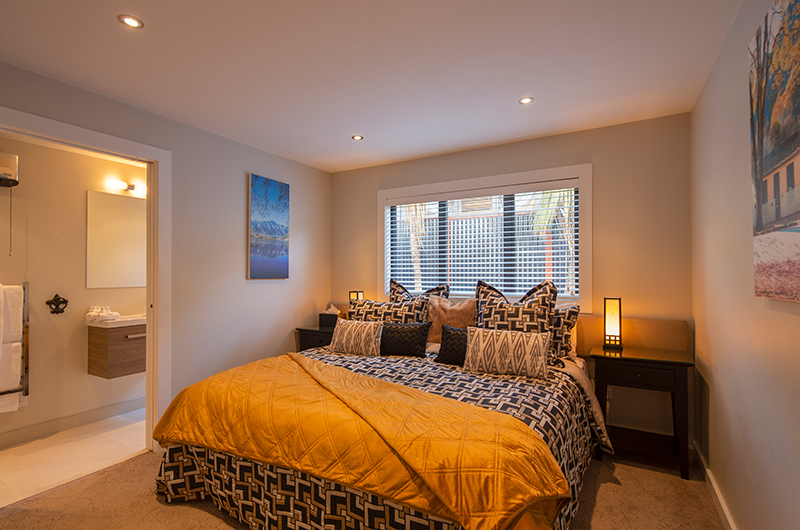 Kohanga Luxury Lakeside Villa Spacious Bedroom | Queenstown, Otago Kohanga Luxury Lakeside Villa Spacious Bedroom | Queenstown, Otago