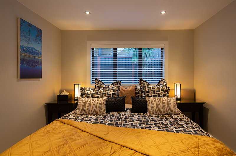 Kohanga Luxury Lakeside Villa Bedroom with Lamps | Queenstown, Otago