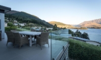 The Views Terrace with Dining Table | Queenstown, Otago