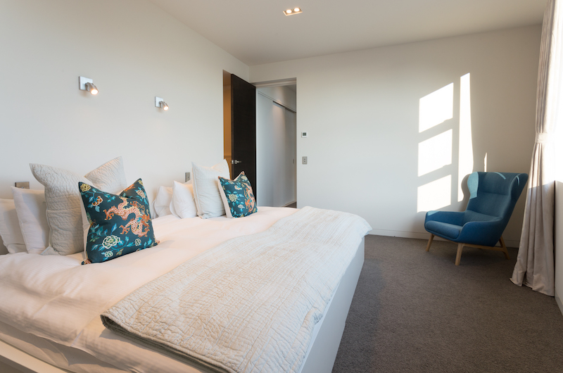 Views on Edinburgh Master Bedroom | Queenstown, Otago