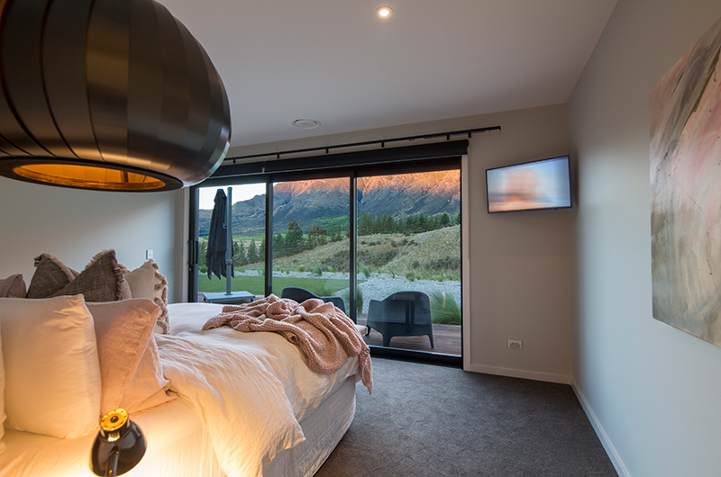 Villa Kahua Bedroom with Terrace | Queenstown, Otago