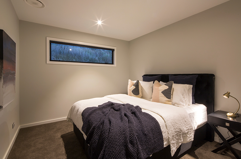 Villa Kahua Guest Bedroom | Queenstown, Otago