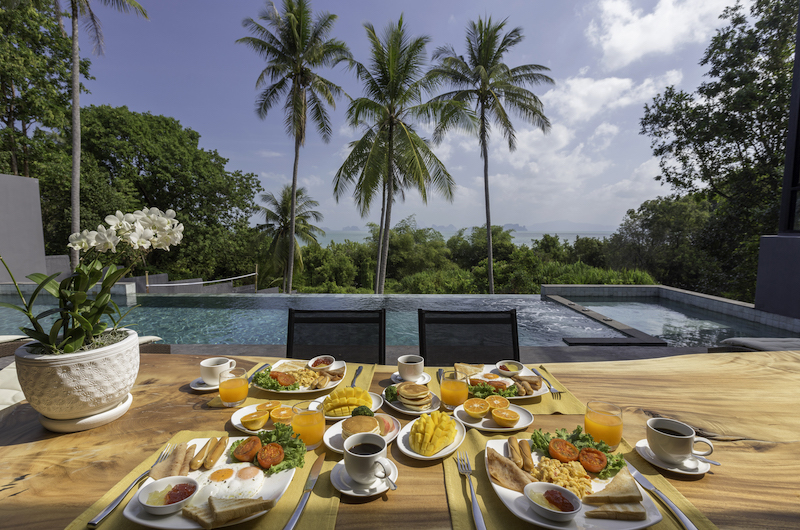 Villa Braya Dining Table | Koh Yao Noi, Phang Nga
