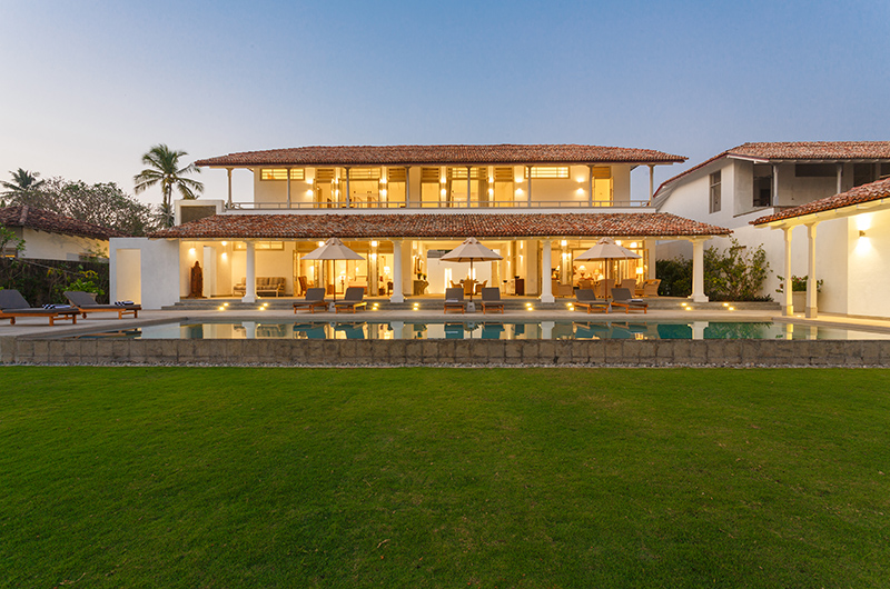 Villa Ahasa Exterior at Night | Habaraduwa, Sri Lanka