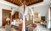 Villa Bella Bambu Bedroom with Four Poster Bed | Pererenan, Bali
