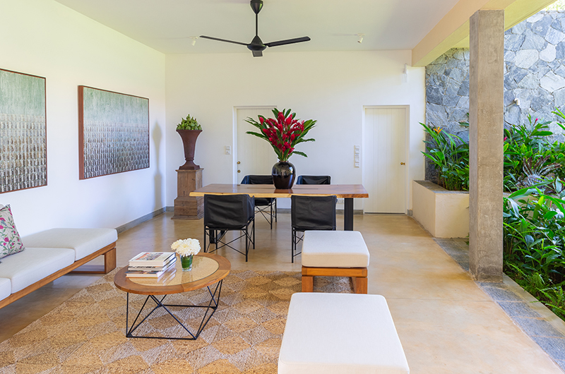 The Long House Bentota Dining Table | Bentota, Sri Lanka