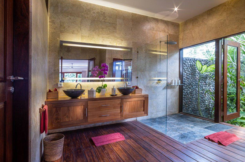 Villa Crystal Castle Carnelian Bedroom | Ubud, Bali