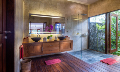 Villa Crystal Castle His and Hers Bathroom with Mirror | Ubud, Bali