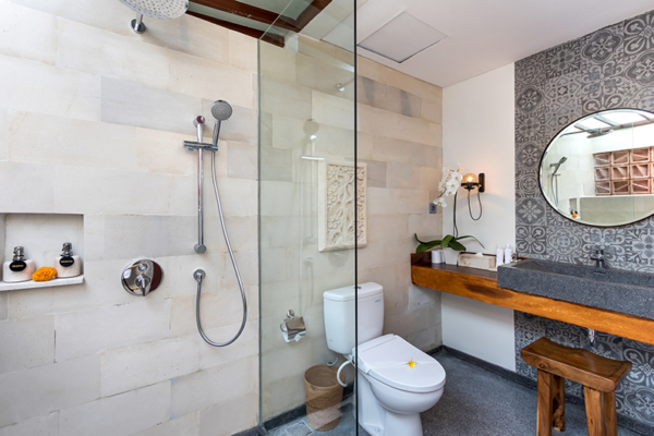 Villa Elite Tara Bathroom | Canggu, Bali