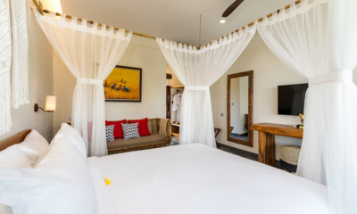 Villa Elite Tara Bedroom with Seating Area and TV | Canggu, Bali