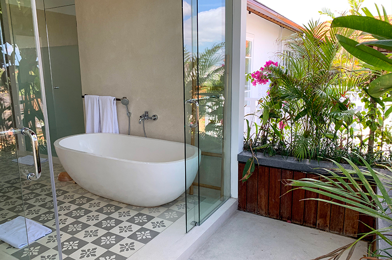 Villa Marang Bathtub with Balcony | Canggu, Bali
