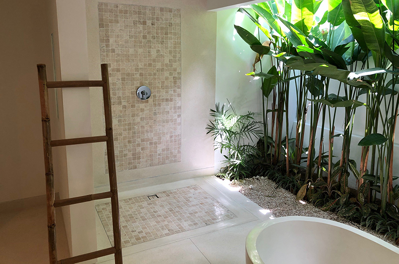 Villa Marang Shower | Canggu, Bali