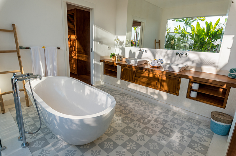 Villa Marang Guest Bathroom | Canggu, Bali