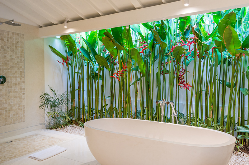 Villa Marang Semi Open Bathtub | Canggu, Bali