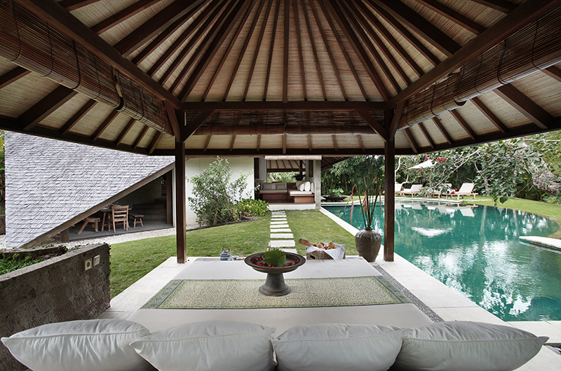 Villa Sin Sin Three Pool Bale | Umalas, Bali