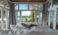 Mandala The Bay Open Plan Bedroom | Nusa Lembongan, Bali