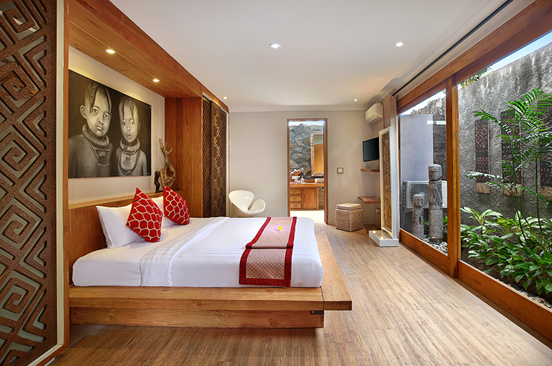 Villa Boutique Sunset Bedroom with Ensuite Bathroom | Seminyak, Bali
