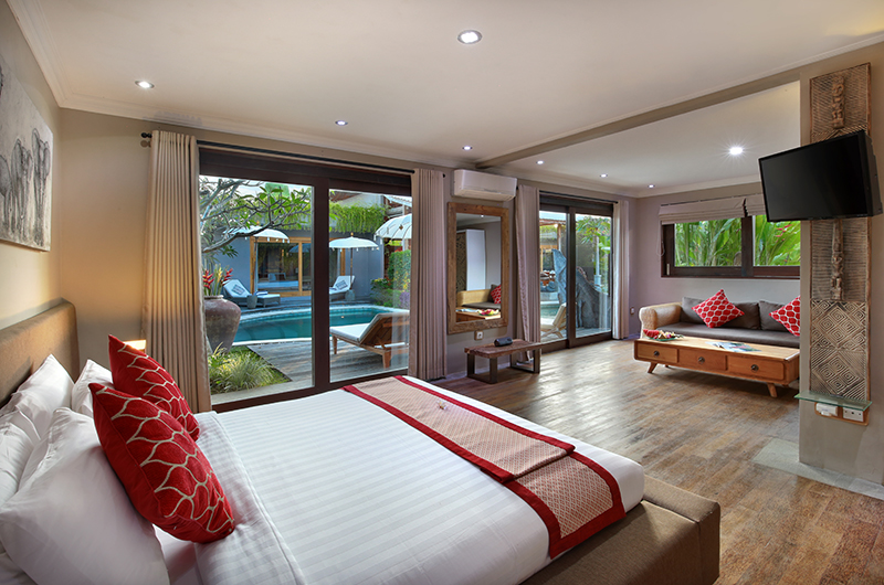 Villa Boutique Sunset Bedroom with Seating | Seminyak, Bali