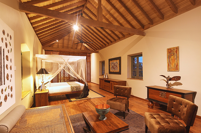 Cantaloupe House Master Bedroom with Seating | Ahangama, Sri Lanka