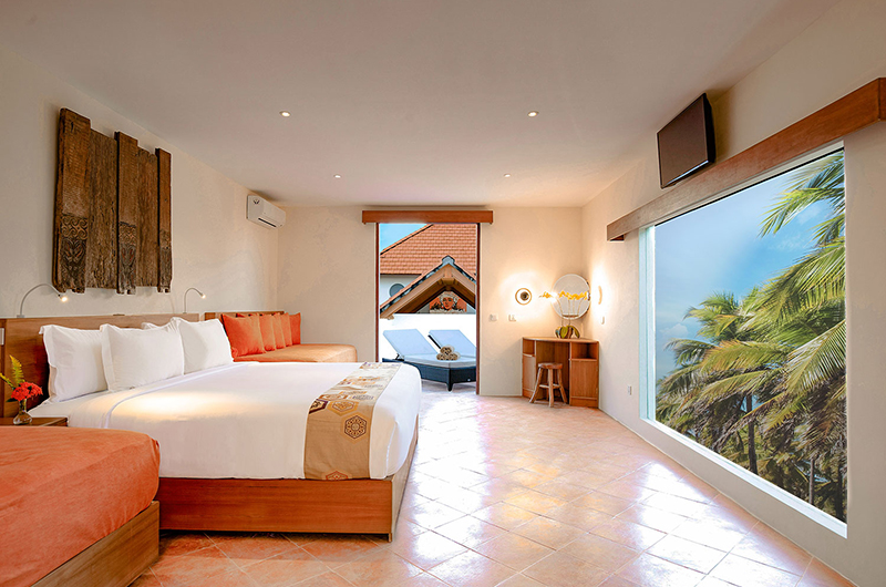 Villa Ku Tama Bedroom with Balcony | Seminyak, Bali