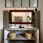 Bellini Blue Guest Bathroom | Unawatuna, Sri Lanka