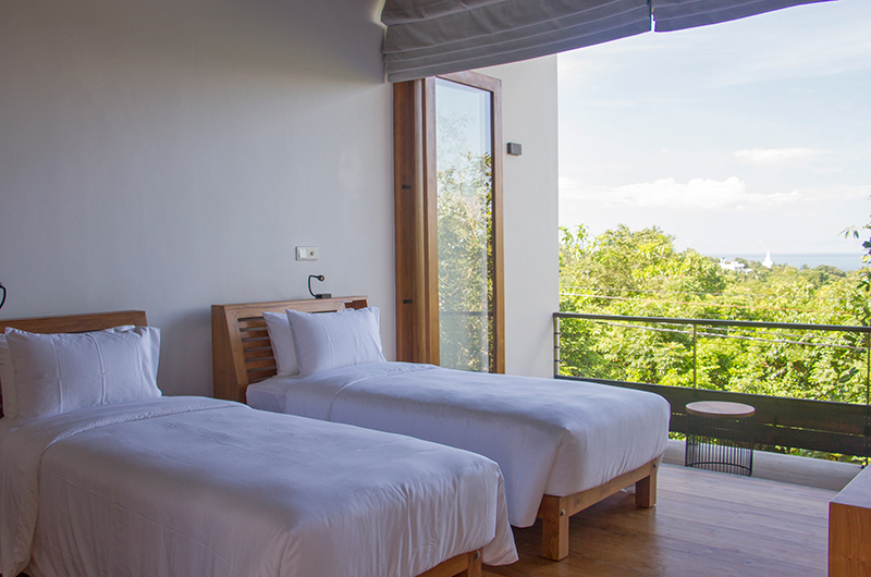 Buona Vista North Twin Bedroom with Balcony | Unawatuna, Sri Lanka