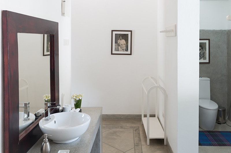 Kurumba House Vanity | Tangalle, Sri Lanka