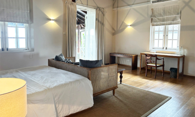 On The Rocks Master Bedroom | Unawatuna, Sri Lanka