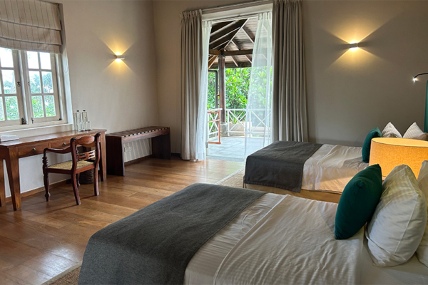 On The Rocks Second Bedroom and Balcony | Unawatuna, Sri Lanka