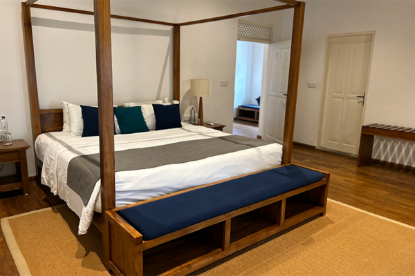 On The Rocks Fourth Bedroom with Four Poster Bed | Unawatuna, Sri Lanka