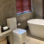 On The Rocks Sixth Bathroom with Bathtub | Unawatuna, Sri Lanka